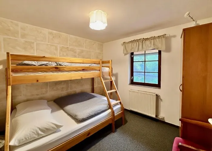 Πανσιόν Kaminek U Skal Teplice nad Metují